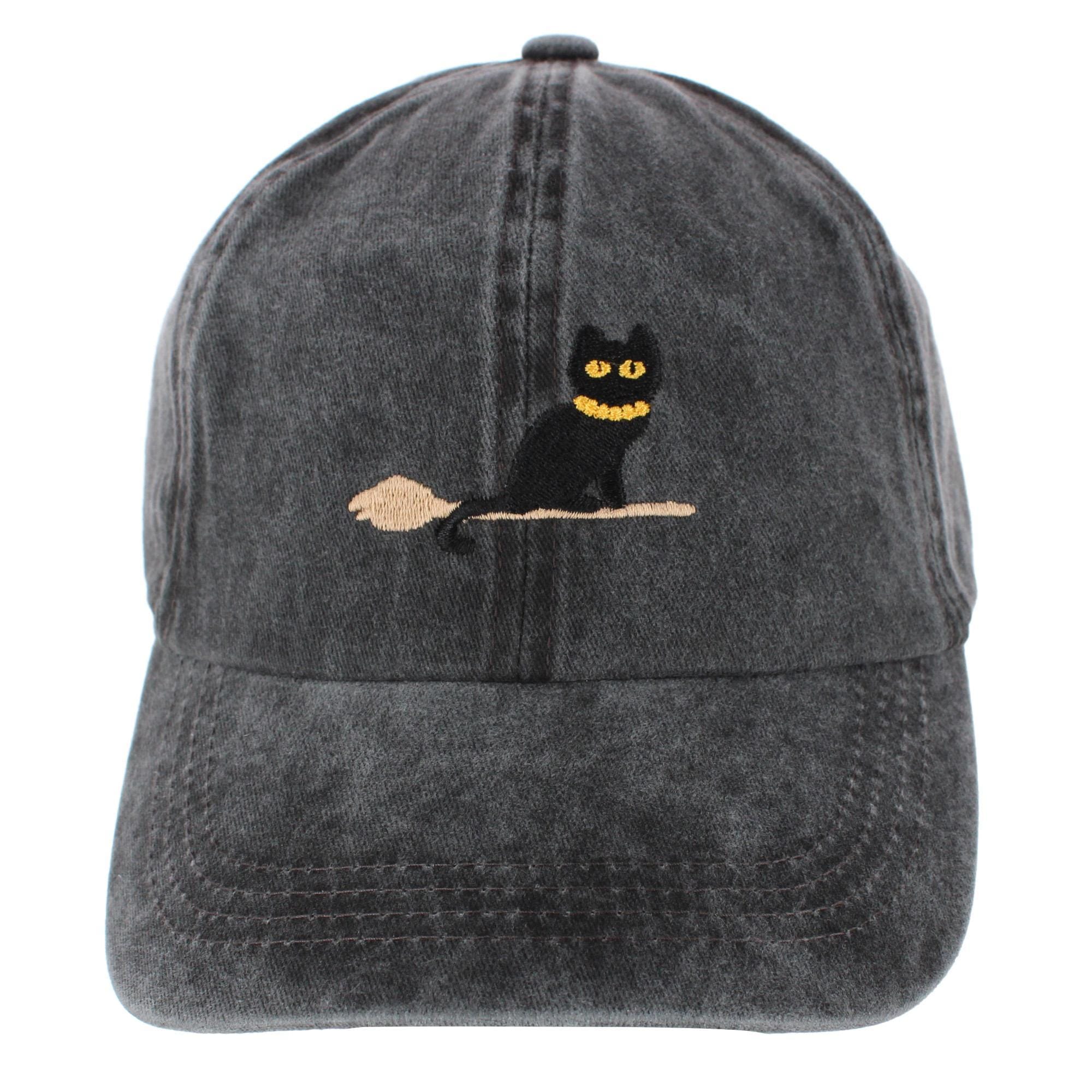 CTM® Women's Halloween Witchy Cat Embroidered Baseball Cap - Black