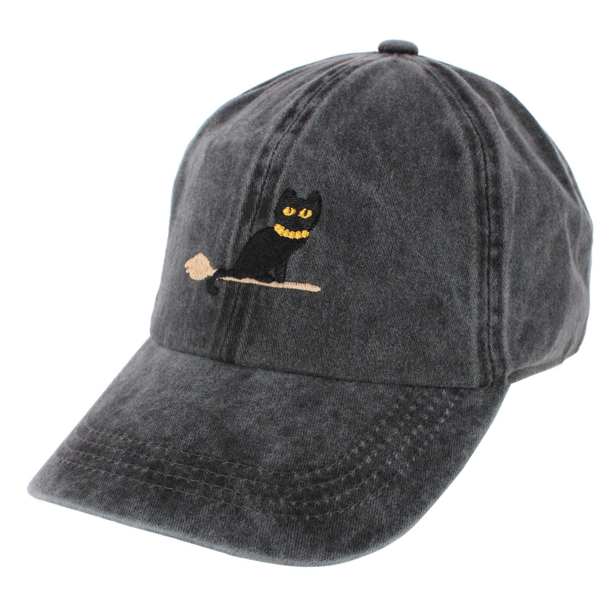 CTM® Women's Halloween Witchy Cat Embroidered Baseball Cap - Black