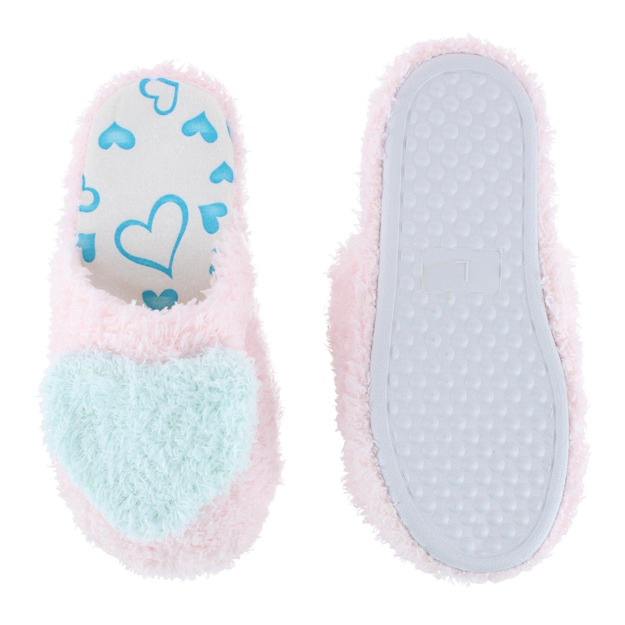 CTM® Girl's Fluffy Heart Assorted Slippers - Sky Blue