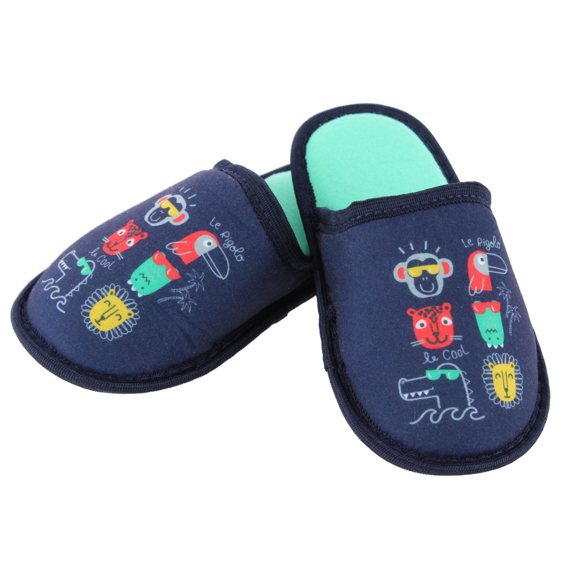 CTM® Boy's Animal Assorted Slippers