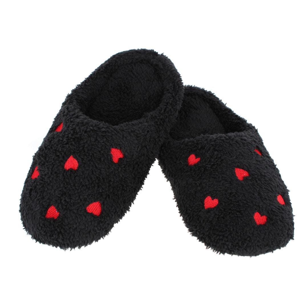 CTM® Women's Love Heart Print Slippers - Black