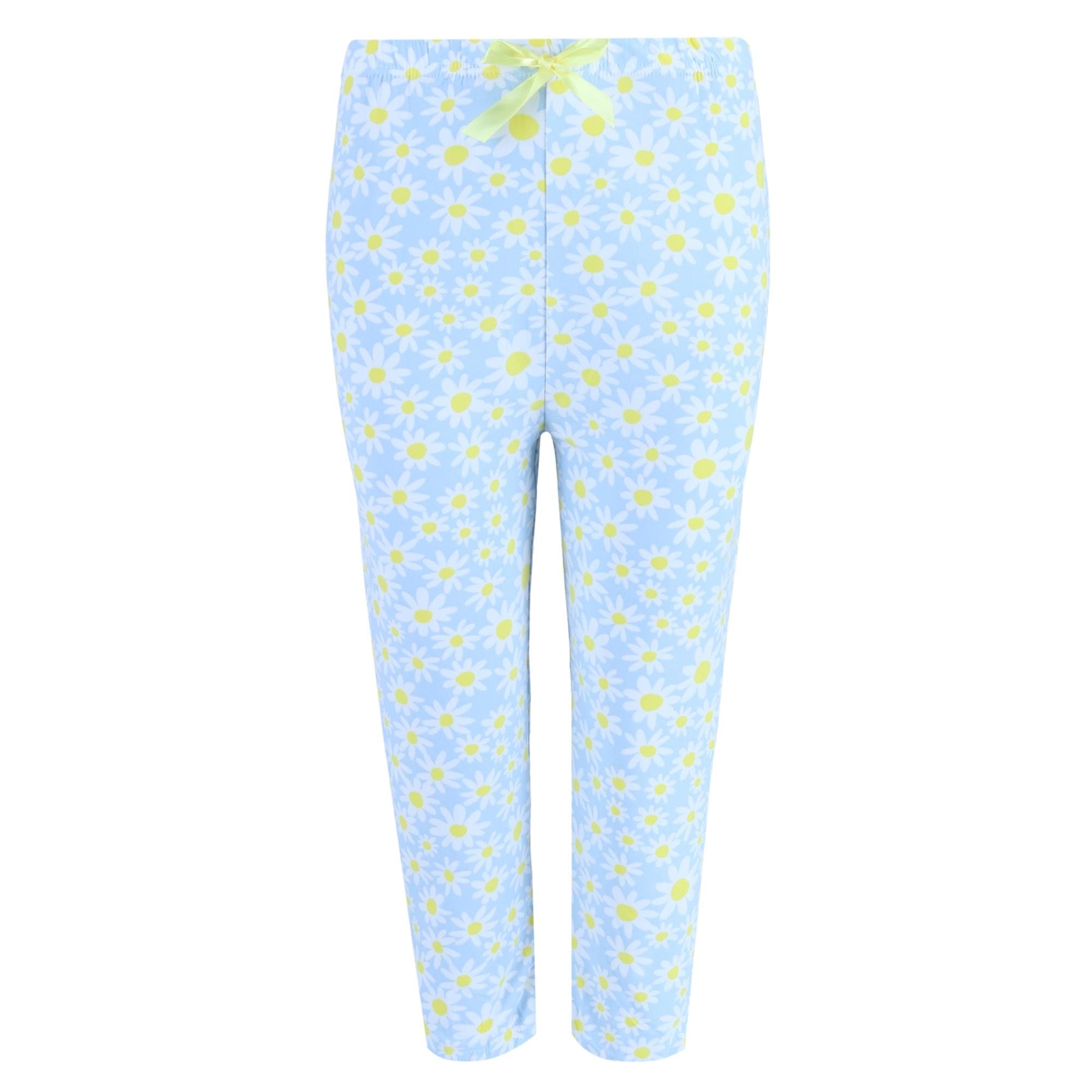 Elegant Emily Women's Tiny Daisy Capri Pajama Set - White