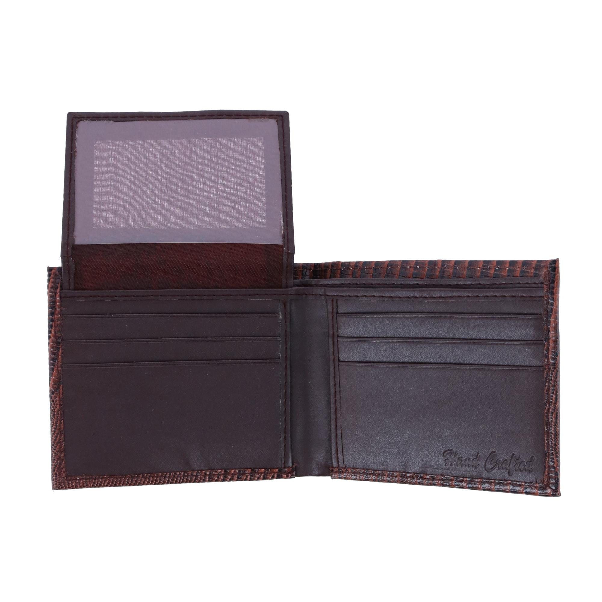 CTM® Men's Lizard Print Bifold Wallet - Brown