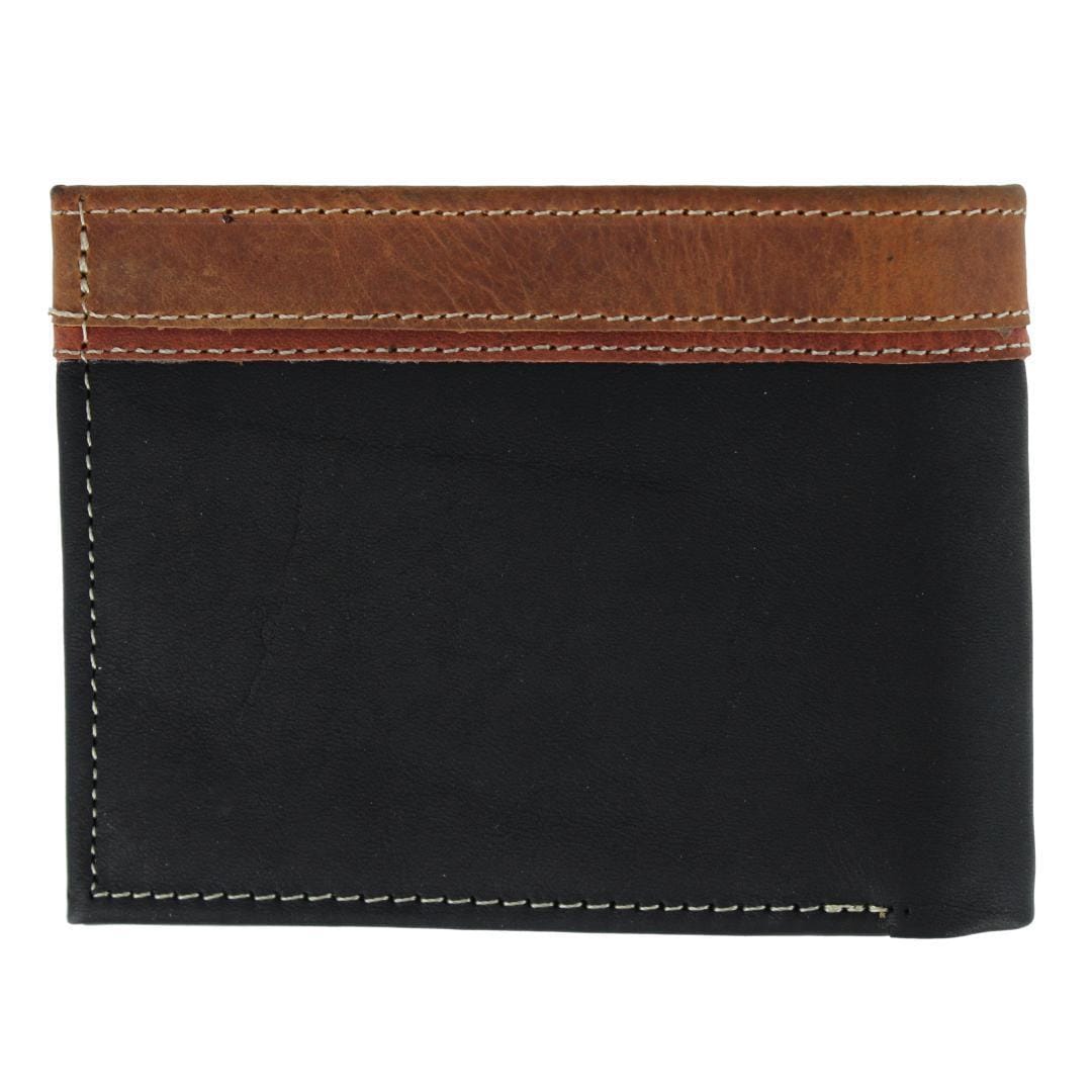 CTM® Men's Leather Longhorn Concho Bifold Wallet - Black