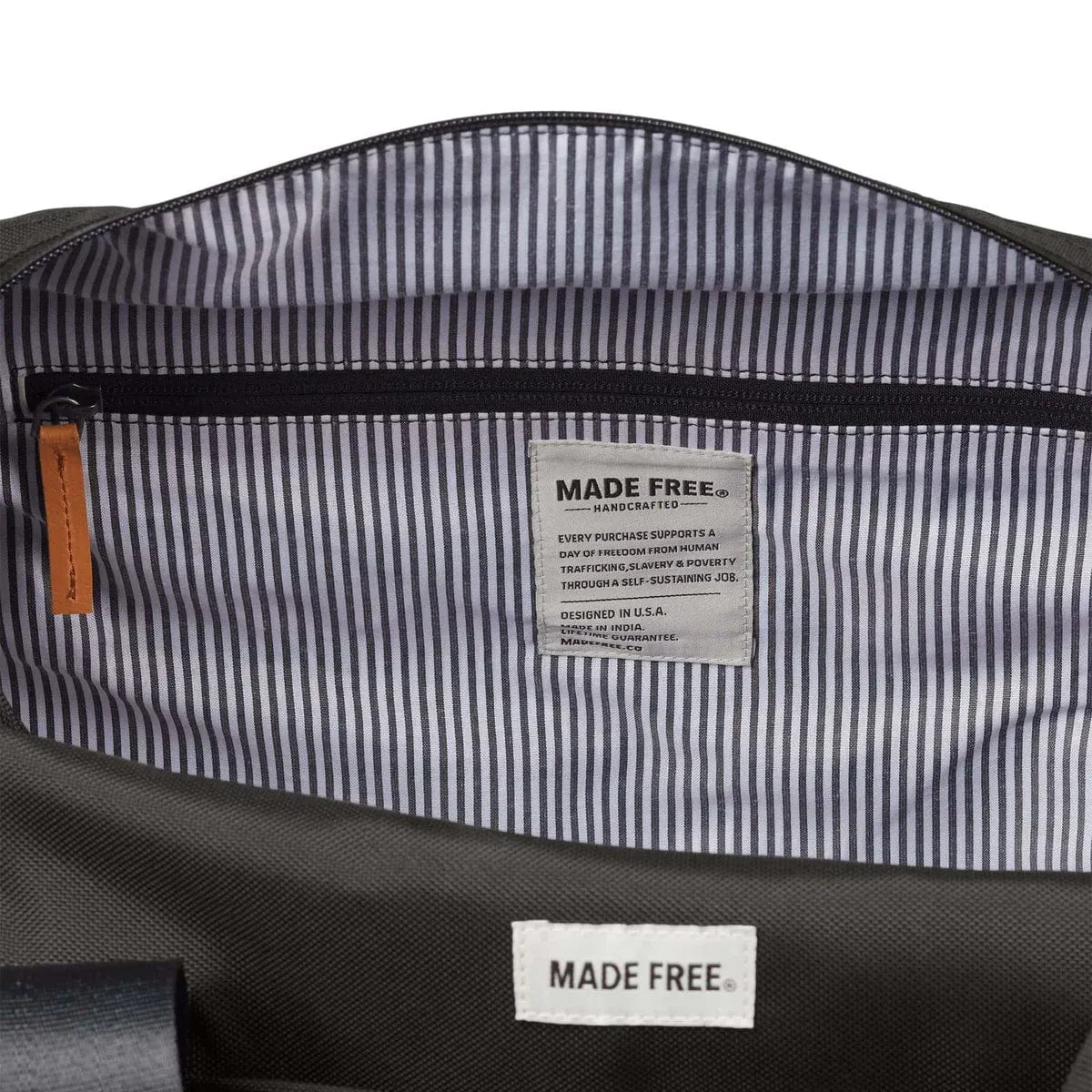 Made Free Weekend Duffle Bag - Charcoal