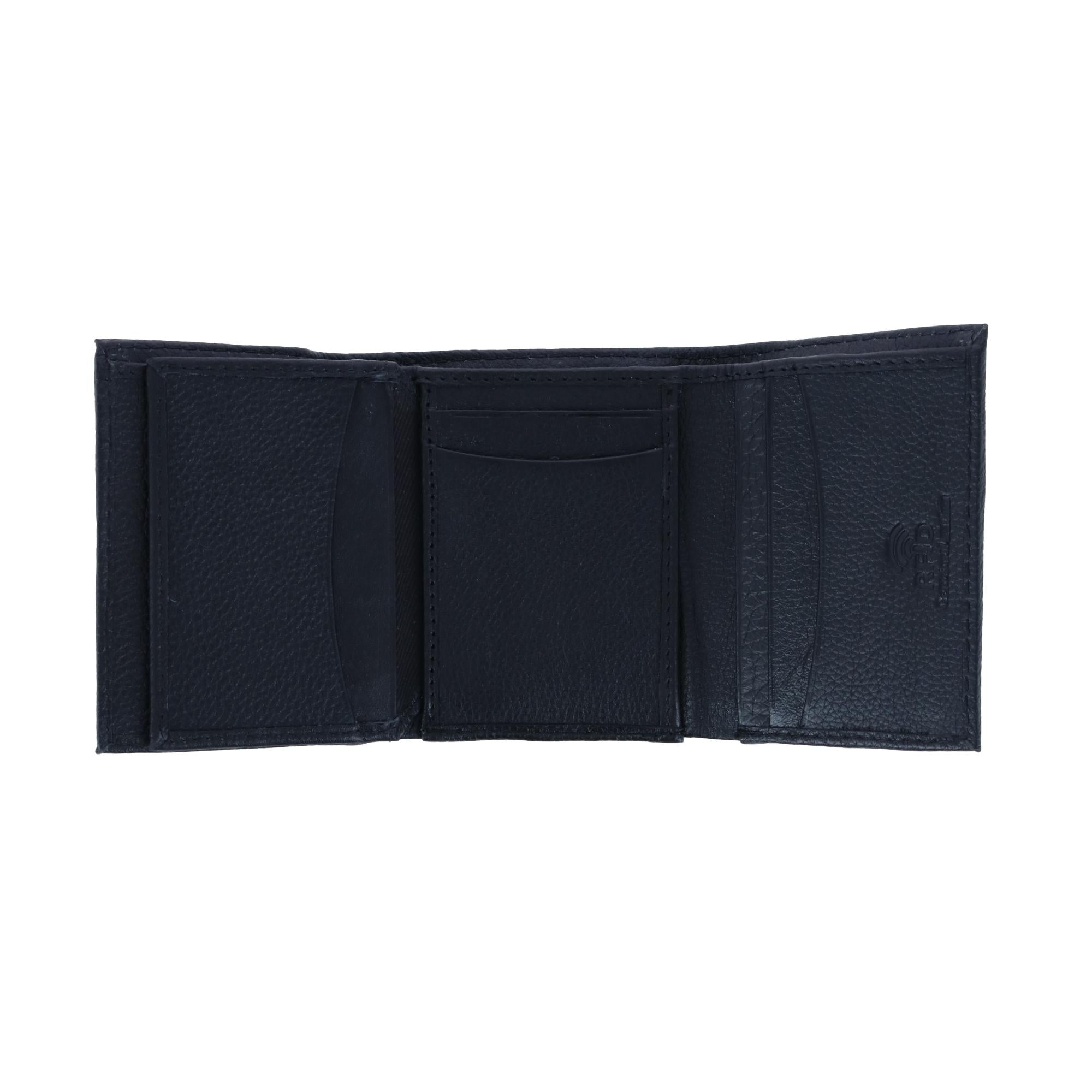 CTM® Men's Leather Trifold Wallet - Black