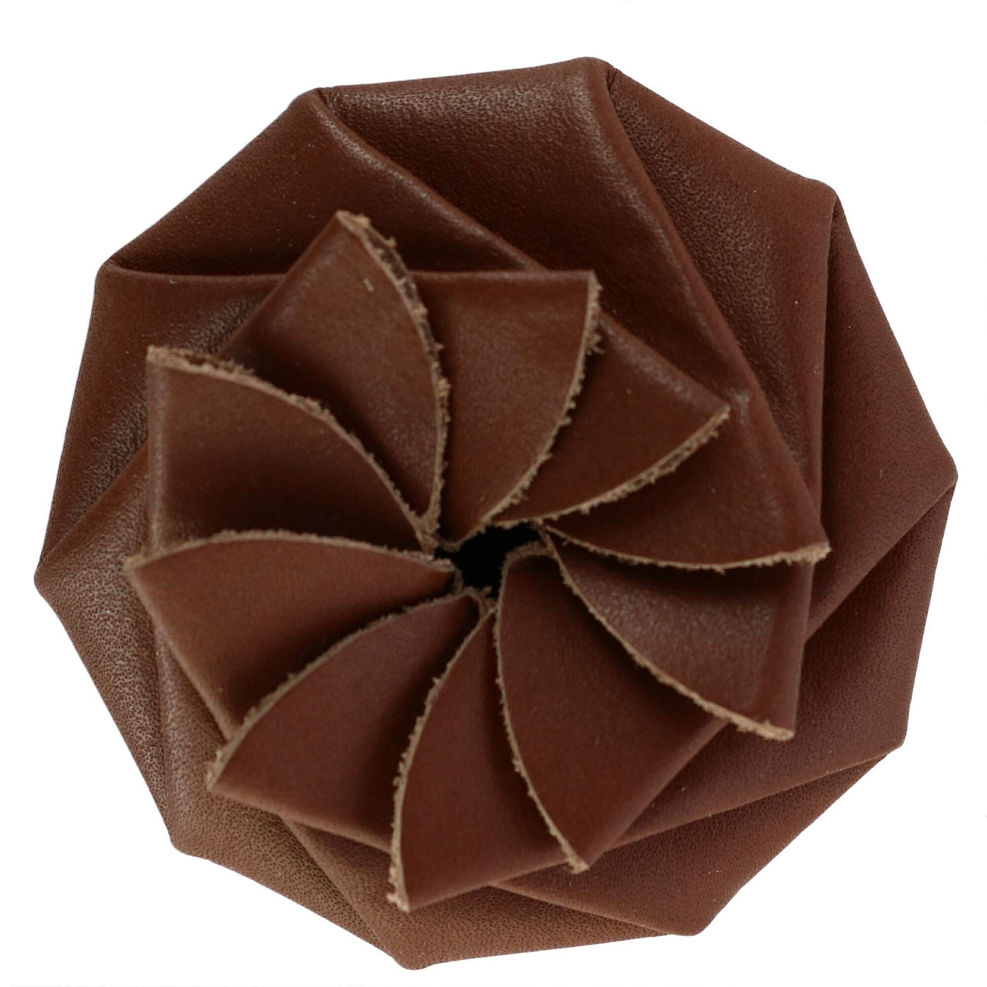 CTM® Leather Squeeze Coin Change Pouch - Brown