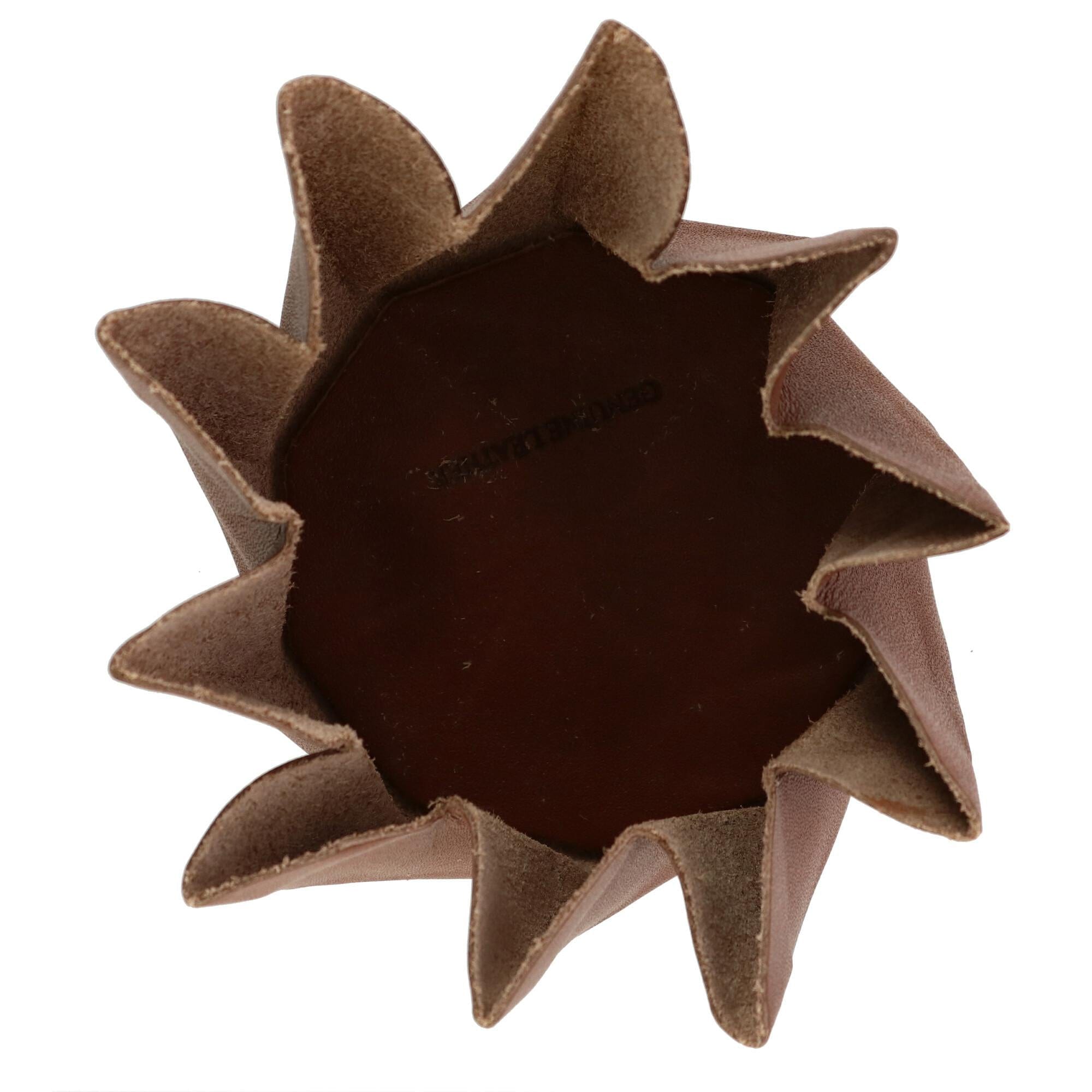 CTM® Leather Squeeze Coin Change Pouch - Brown