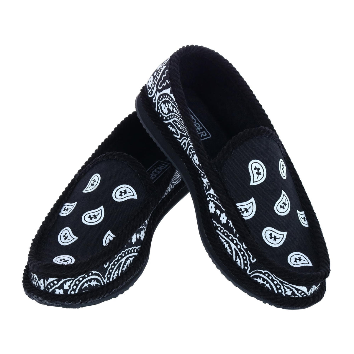 Trooper America Men's Bandana Print Slip On House Shoe Slipper - Black