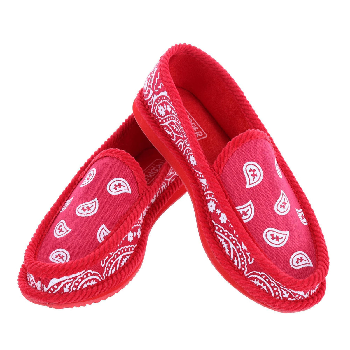 Trooper America Men's Bandana Print Slip On House Shoe Slipper - Red