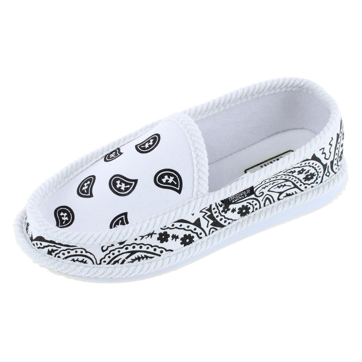 Trooper America Men's Bandana Print Slip On House Shoe Slipper - White