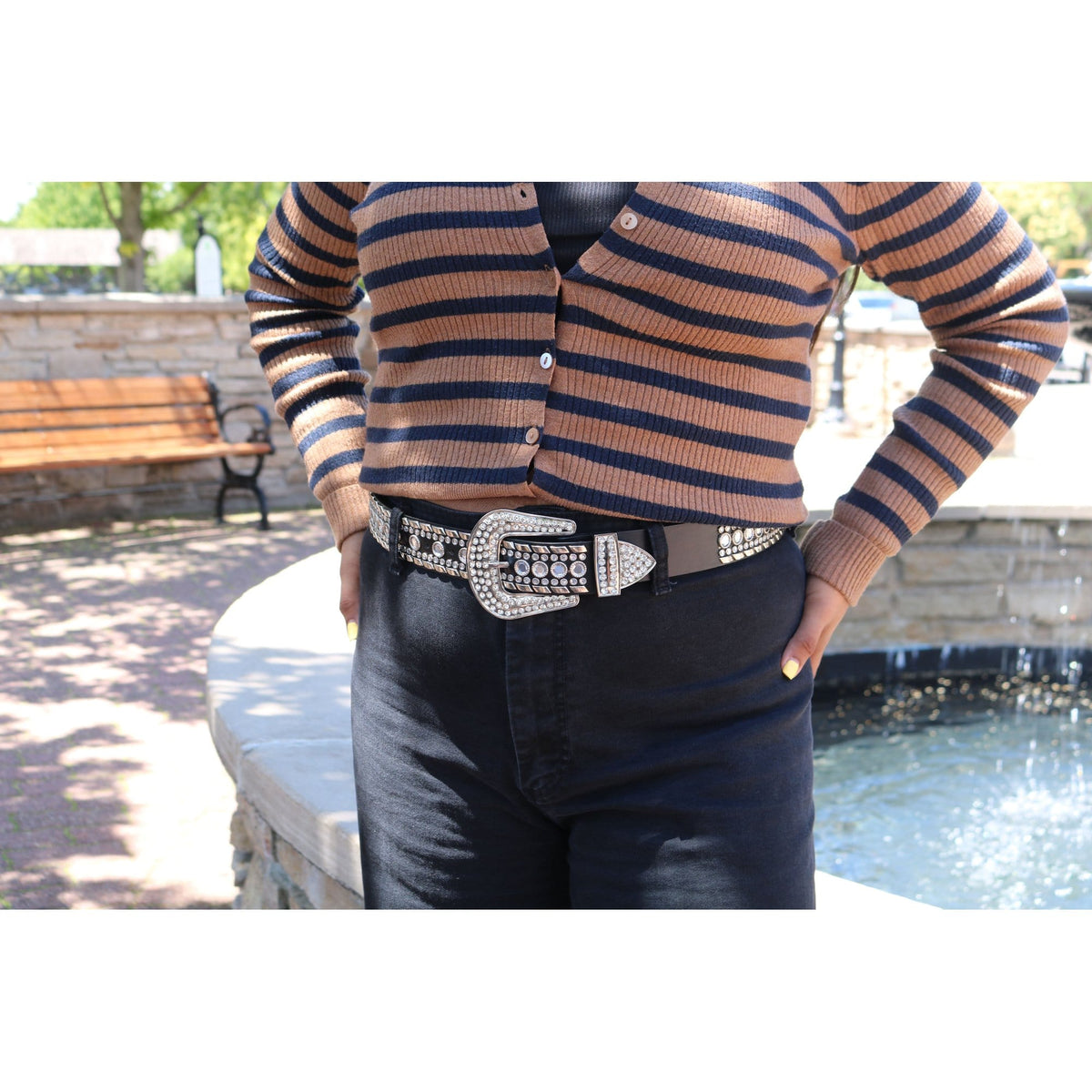 CTM® Women's Western Rhinestone Belt 1.5 Inch Wide Bling Cowgirl Belt (Plus Size Available) - White