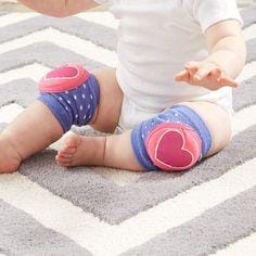 CTM® Baby's Novelty Print Knee Pads by Wootie - Blue/Hearts