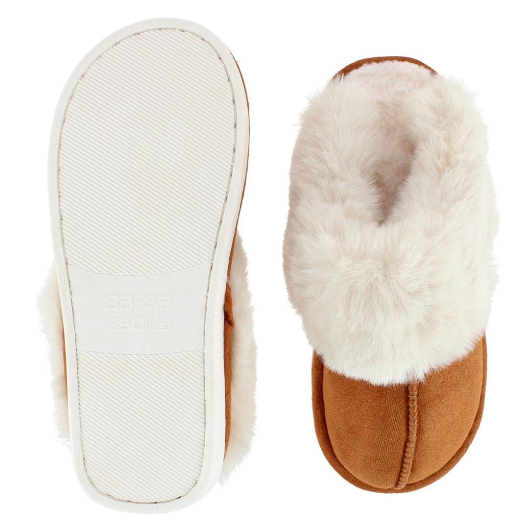 CTM® Women's Warm Faux Fur Lined Clog Slippers by Wootie - Beige