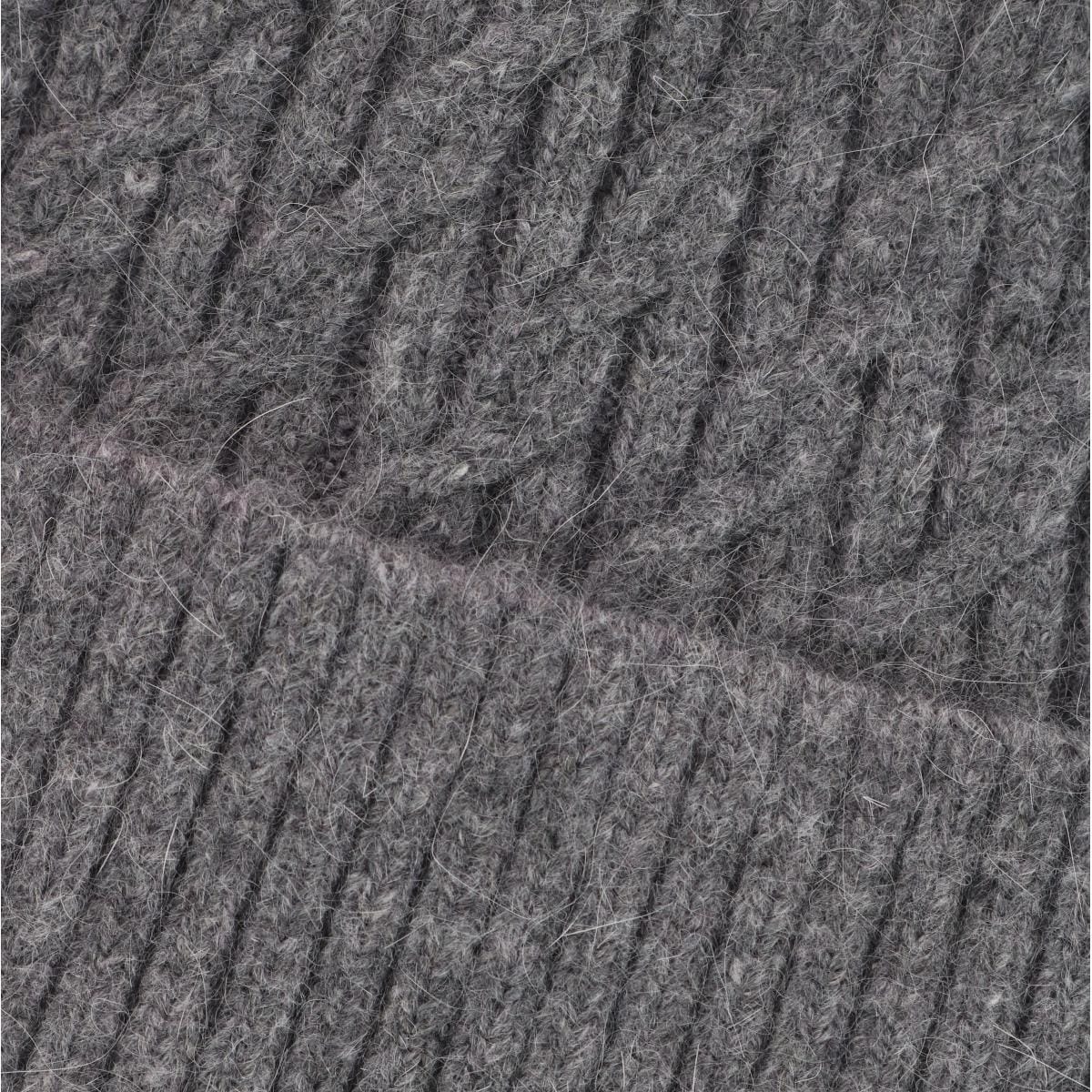 CTM® Women's Solid Braided Knit Winter Beanie Hat - Gray